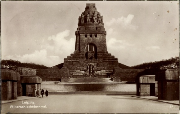 Ak Südvorstadt Leipzig in Sachsen, Völkerschlachtdenkmal