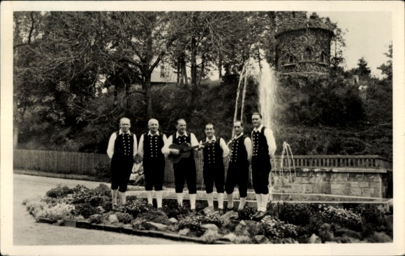 Postcard Schmiedefeld am Rennsteig Suhl Thuringia, The Raaben, Fountain