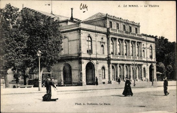 10 old PCs Le Mans Sarthe, various views