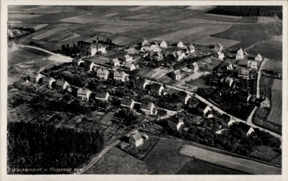 Ak Wackersdorf in der Oberpfalz, Luftaufnahme von  ländliche Umgebung, 1944