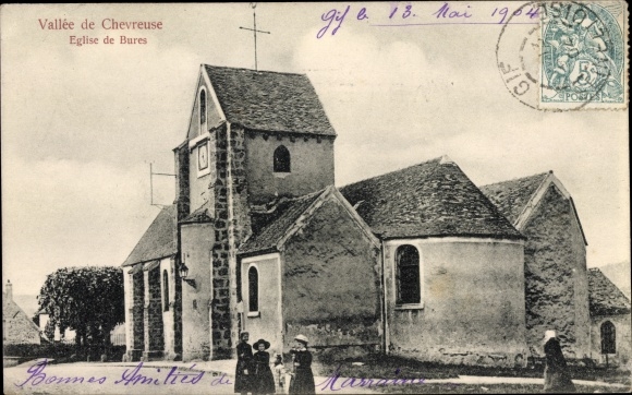 KP Bures Essonne, L'Eglise
