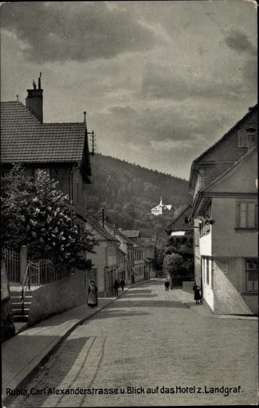 Postcard Ruhla in western Thuringia, Carl Alexander Strasse and a view of the Hotel zum Landgraf