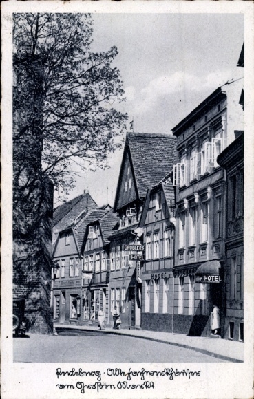 Postcard Perleberg in der Prignitz, Old half-timbered houses at the Great Market, Hotel, Gröbler
