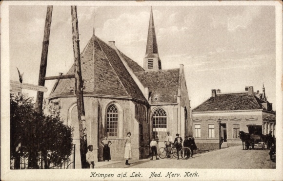 Ak Krimpen aan de Lek Südholland, Kirche,  Menschen, Fahrräder, Straße