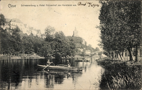 Ak Bad Cleve Kleve am Niederrhein, Schwanenburg, Hotel Prinzenhof, Flussansicht, Bootfahrer