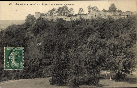 Postcard Rochefort en Yvelines, Ruins of the Old Castle
