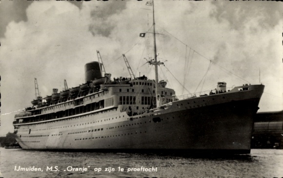 Postcard Ijmuiden, steamer Oranje, Netherlands Steamship Co.