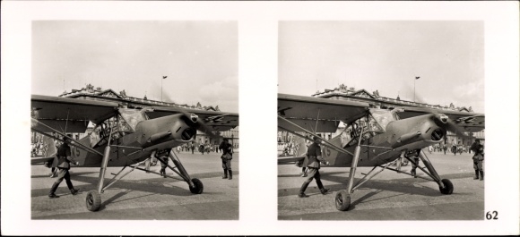 Stereo spatial image photo "The Battle in the West" No. 62, Fieseler Störche on the Place de la Concorde