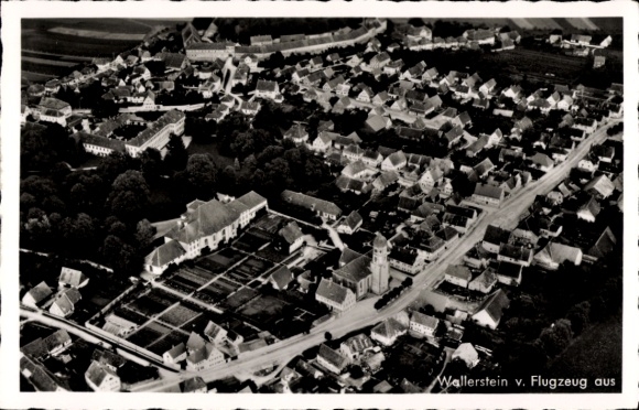 Postcard Wallerstein in Swabia, aerial view of town, houses, church