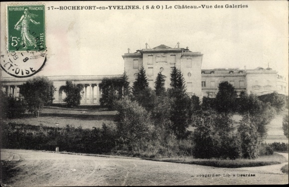 Postcard Rochefort en Yvelines, Chateau, View of the Galleries
