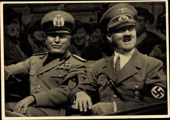 Postcard Führer and Reich Chancellor Adolf Hitler, Benito Mussolini, state meeting, men of the time 126