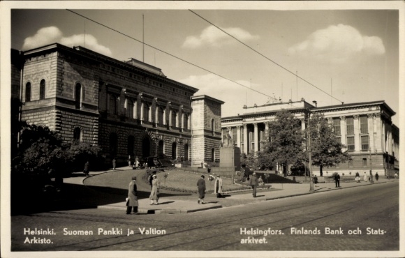 KP Helsinki Helsingfors Finlandia, budynek Banku Fińskiego, Archiwum Państwowe, widok miasta, ludzie