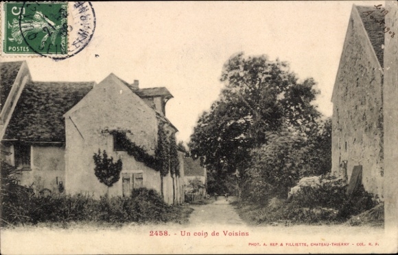 Postcard Voisins le Bretonneux Yvelines, street, houses