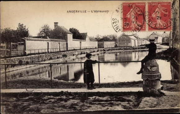 Ak Angerville Essonne, L´Abreuvoir