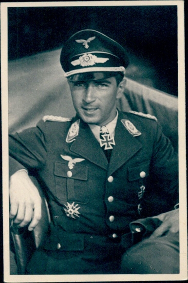 30 original photos of Jagdgeschwader 53, 51 Werner Mölders, Knight's Cross recipient, aircraft