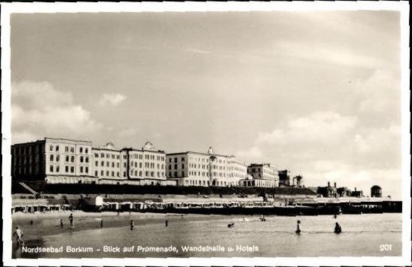 10 old PCs Insel Borkum, various views