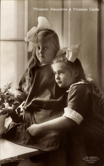 PC Princesses Alexandrine and Cecilie of Prussia, embrace