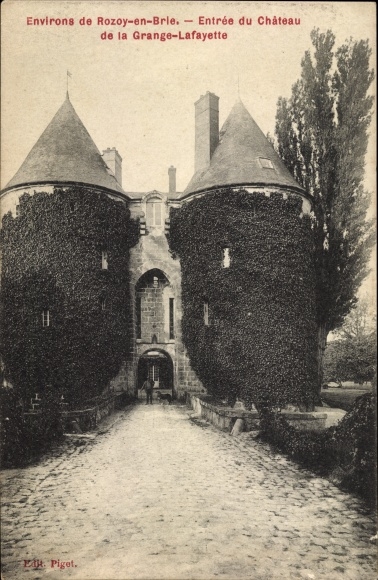 KP Rozoy en Brie Seine et Marne, Entree du Chateau de la Grange Lafayette