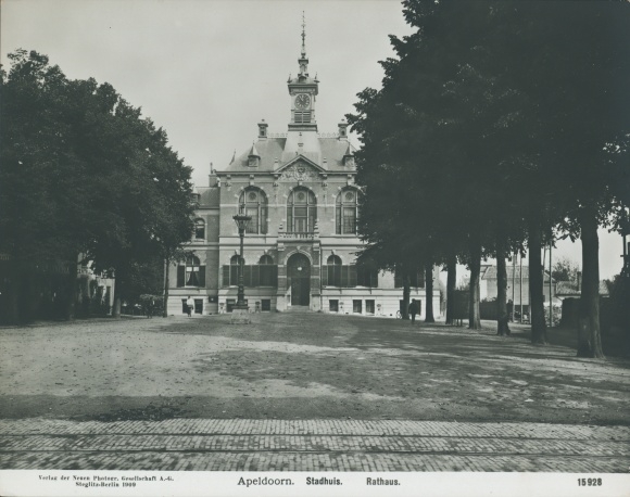 Photo Apeldoorn Gelderland, City Hall, Rathaus, NPG 15928