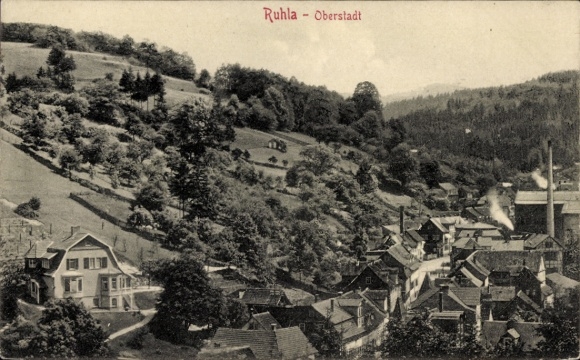 Ak Ruhla in Thüringen, Ruhla - Oberstadt, Gebäude und Landschaft, nostalgische Ansicht