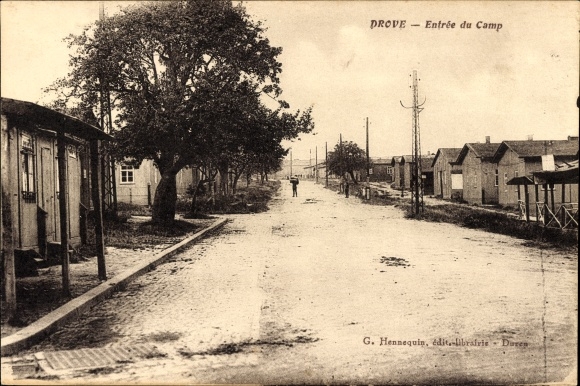 Ansichtkaart Reed Kreuzau in Noordrijn-Westfalen, Entrée du Camp, militair kamp