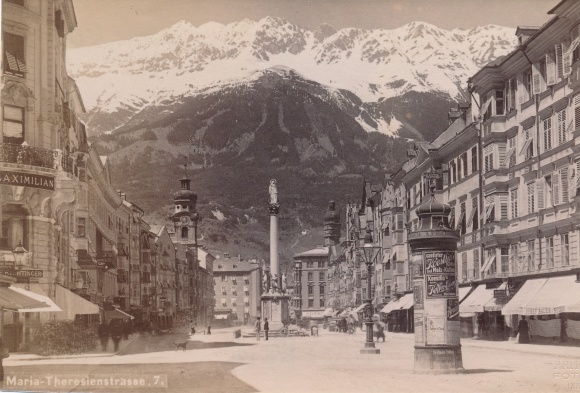 Photo Innsbruck in Tirol, Maria Theresienstrasse