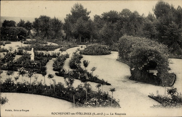 PC Rochefort en Yvelines, Roseraie