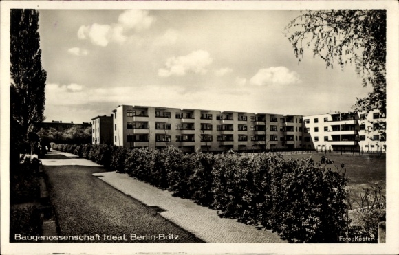 Postcard Berlin Neukölln Britz, Building Cooperative Ideal