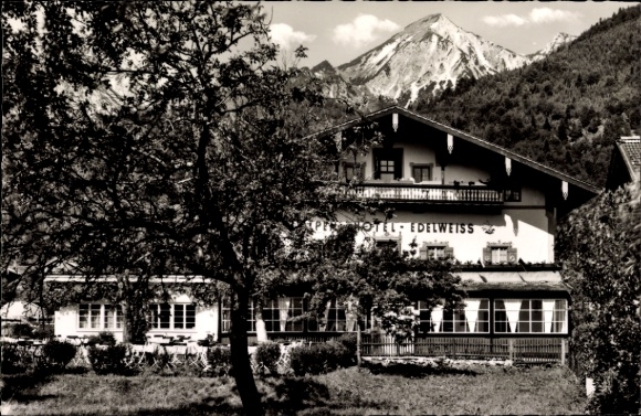 Postcard Ettenhausen Schleching in Upper Bavaria, Alpenhotel Pension Edelweiß, exterior view