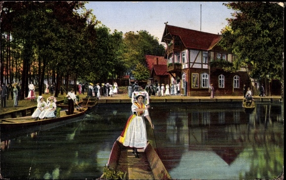 Postcard Wotschofska Lübbenau Spreewald, Restaurant Wotschofska, women in traditional Spreewald costume