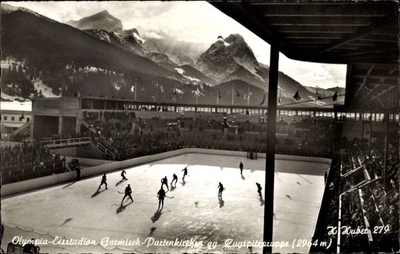 Postcard Garmisch Partenkirchen, Olympia Ice Stadium, Zugspitze