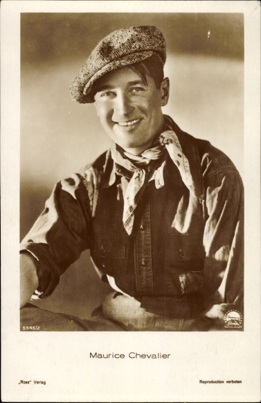 Postcard Actor Maurice Chevalier, portrait with hat, Ross 5545/2