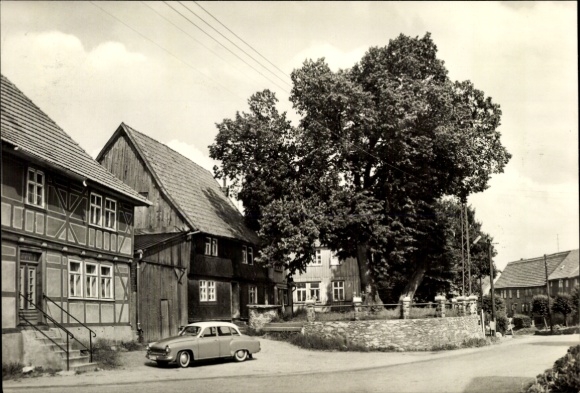 Postcard Breitenstein Südharz, Place of Unity, car, building