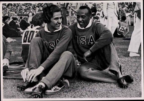 Zdjęcie z kolekcji Olympia 1936, lekkoatleci Jesse Owens i Helen Stephens