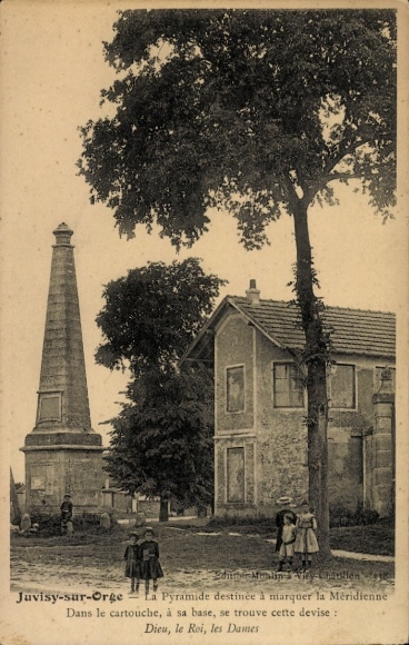 CPA Juvisy-sur-Orge Essonne, Pyramide
