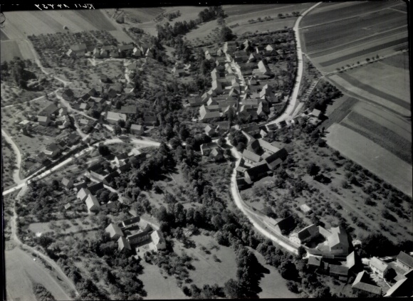 Foto Alkersleben in Thüringen, Fliegeraufnahme vom Ort