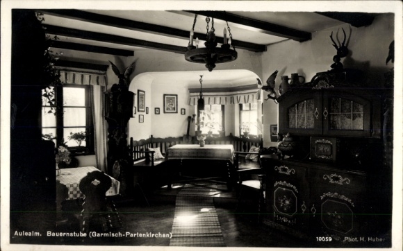 Postcard Garmisch Partenkirchen in Upper Bavaria, Aulealm, Bauernstube