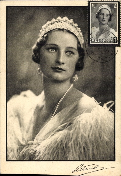 Maximum Postcard Astrid of Sweden, Queen of Belgium, portrait