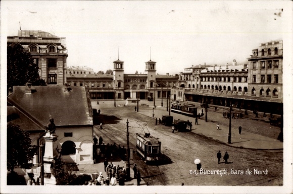 Postcard București Bucharest Romania, North Station, trams