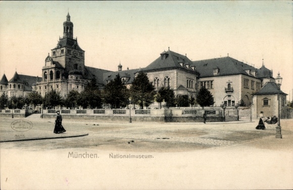 Postcard Munich, National Museum