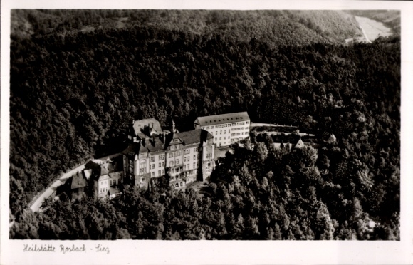 Postcard Rosbach Windeck an der Sieg, sanatorium aerial photograph, forest area, buildings