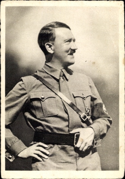 Postcard Führer and Reich Chancellor Adolf Hitler in party uniform, standing portrait