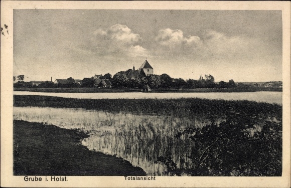 PC Grube in Holstein, total view of the village, river section