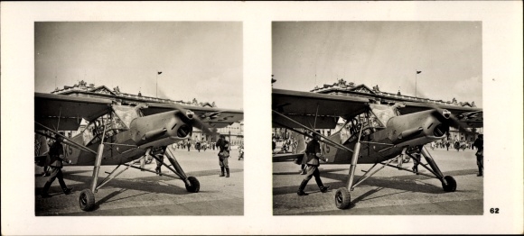 Stereo spatial image photo &quot;The Battle in the West&quot;, No. 62 Fieseler storks on the Place de la Concorde