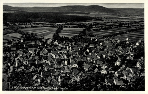 Postcard Kleinsachsenheim Sachsenheim in Württemberg, aerial view of many roofs, hilly landscape
