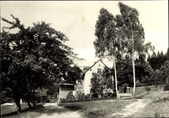 Postcard Hinterhermsdorf Sebnitz Saxon Switzerland, half-timbered buildings, landscape, trees, path to Obermü