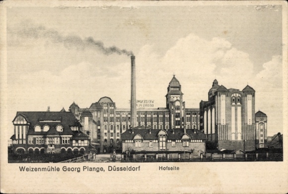 Ak Düsseldorf am Rhein, Weizenmühle Georg Plange, Hofseite