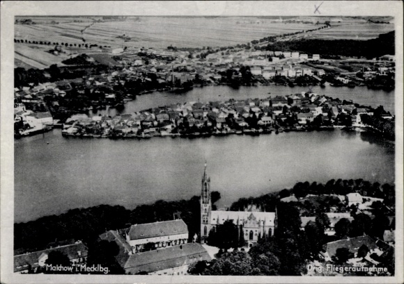 Ak Malchow in Mecklenburg, Panorama, Fliegeraufnahme