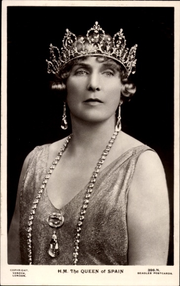 Ak Victoria Eugénie Julia Ena von Battenberg, Königin von Spanien, Portrait