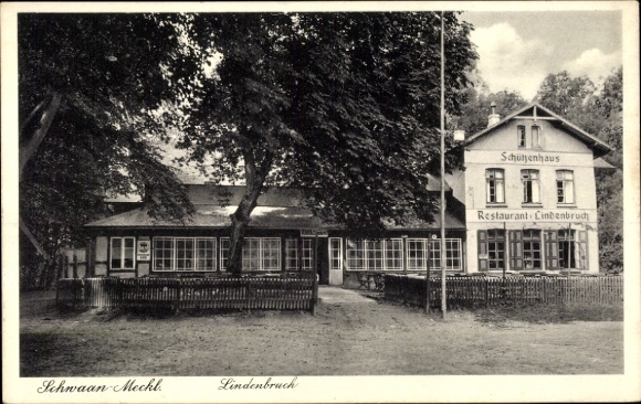 Postcard Schwaan in Mecklenburg, Schützenhaus Restaurant Lindenbruch